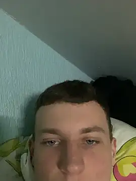 EvgeniiUszhin webcam