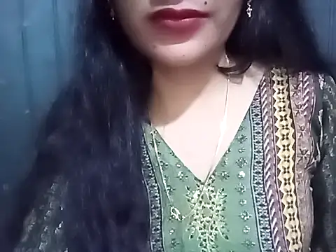 isha_saini webcam