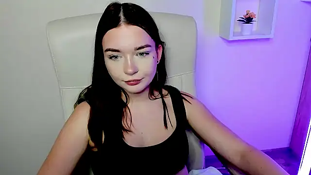 KiaraTease webcam
