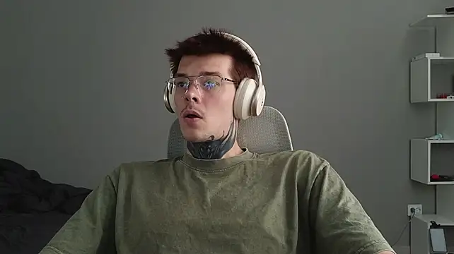 DENIS_HERE