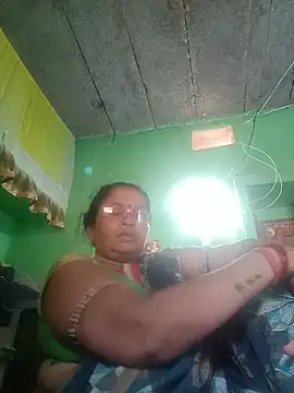 Manavi_x