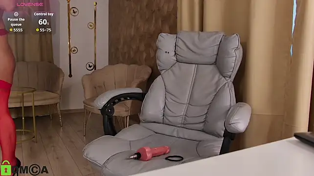NatashaJade live cam preview