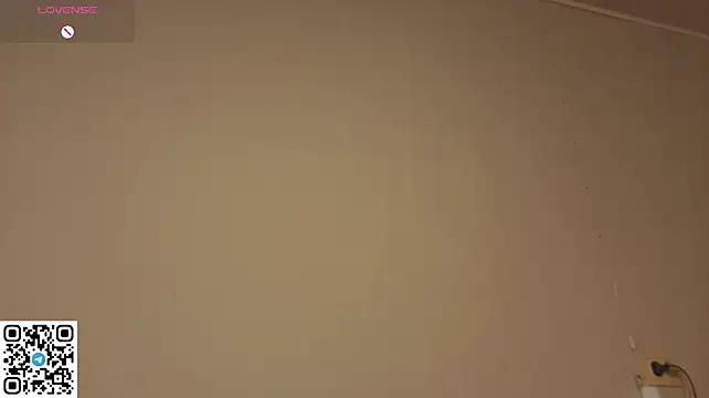 Lilyssse live cam preview
