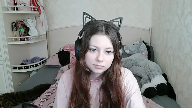 AliceVeloura
