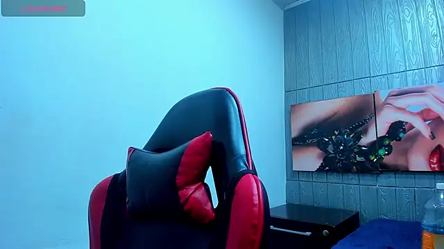 charlotte_brown16 (F teen) - control domi