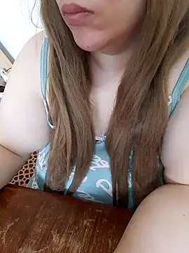Madam_bezzzoul webcam