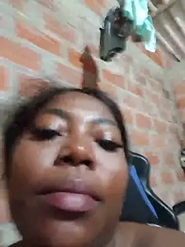 nanis_13 webcam