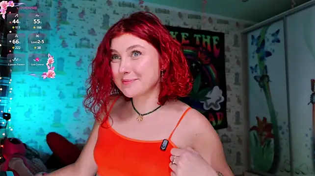 SmokyRose webcam
