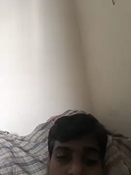 hrdgjhfcvggggdssttfvcsshk webcam