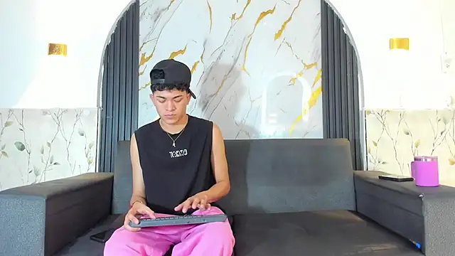 Yeff_26 live sex cam