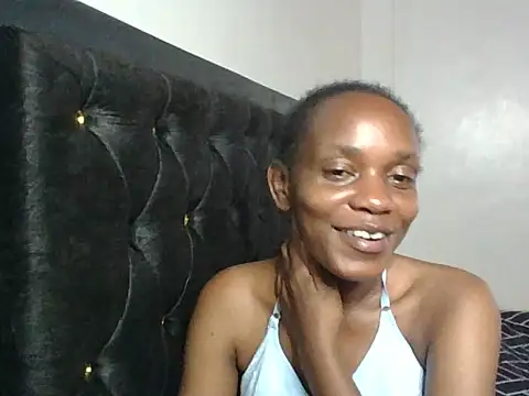 Pixieluck live cam preview