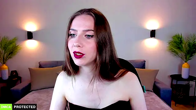 TheWoman__