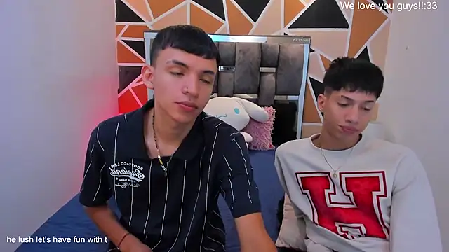 Juan_Nd_Steven live cam on StripChat