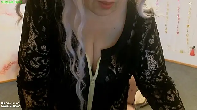 Penelope_Pinky webcam