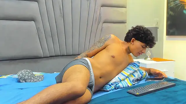 Ruslan_marcel webcam