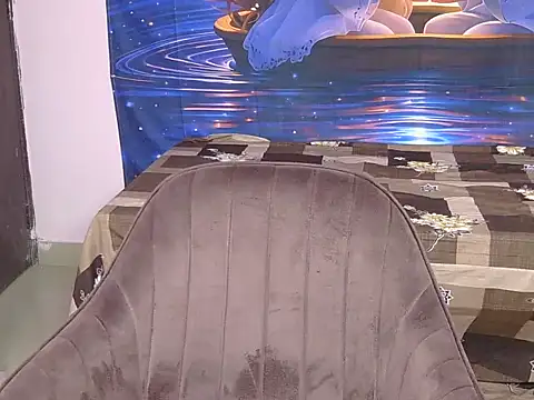 hot-aarju
