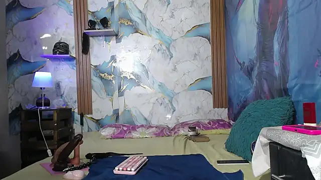 CataleyaRosee webcam