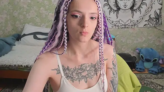 Cutie_Adelia webcam