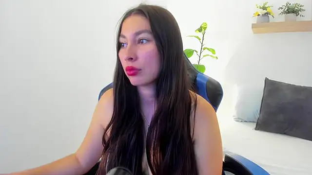 bella_99_ webcam