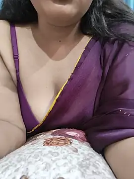 Curvy_Nayara