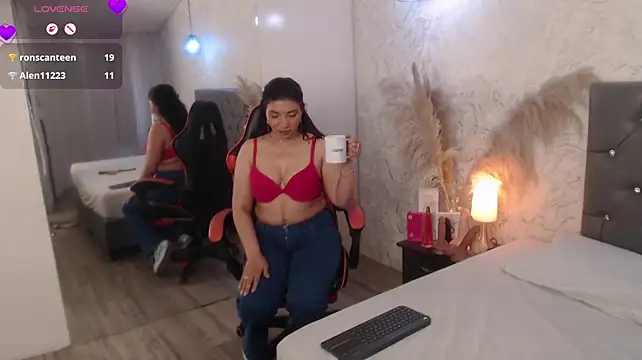Serena_Houstonn live cam preview