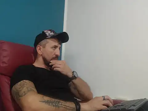 MasterTFK live cam on StripChat