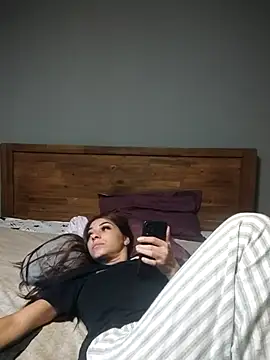 AntoniaHottie webcam