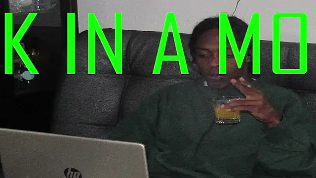 Larry-n-clouds webcam