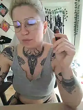 divine_eve webcam
