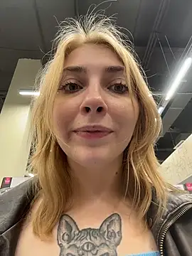 Sunny___Bunny webcam