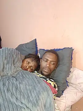 Exquisite_enigmax22 webcam