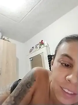 Juliet_Nasty webcam