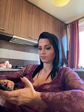 Hotmomcheckk_ webcam
