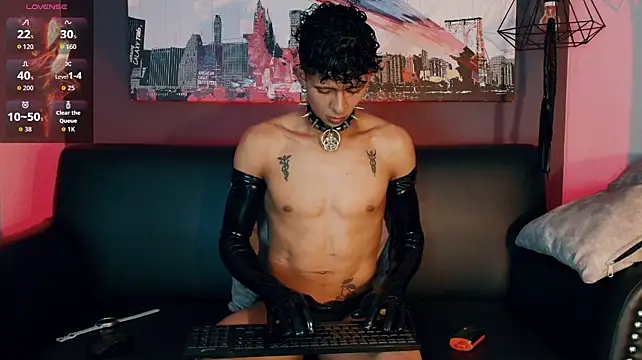Maximoking26 webcam