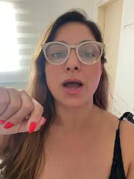 Mariiii_morena webcam