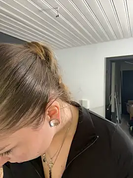 MaryPeach666 webcam