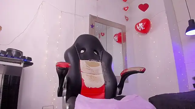 angel_hardy_dl live cam preview
