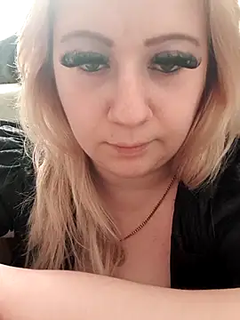 Missy_DM live cam on StripChat