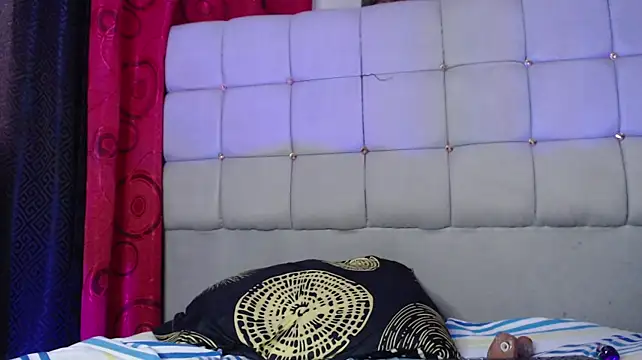 charlotte_brawn webcam