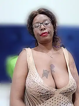 SEXYCHELSEA23 webcam