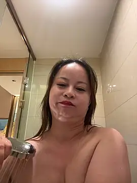 weiwei_1314 live cam on StripChat