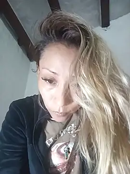 alexiajames_13