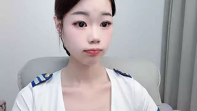 vivi_an
