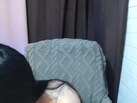 sweetsasha68 live cam on StripChat