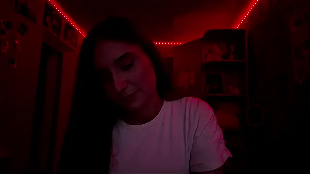 KittyNoSkirty