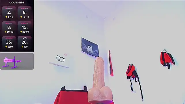 cristycurvy_02 webcam