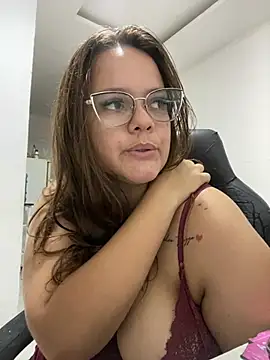 Laryssinha_69 webcam