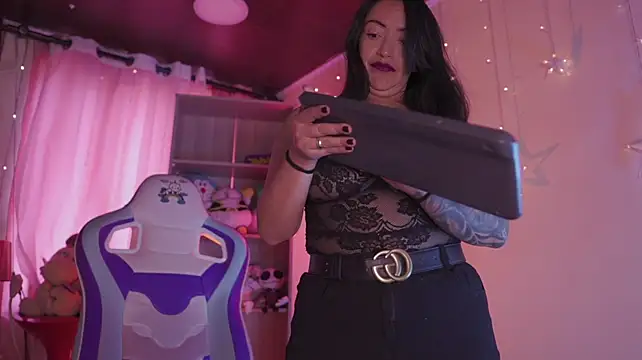 madison_mayer_ (F milf) - hello mady🥰😍