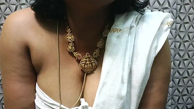 AADHIRA_SOUTH_INDIA