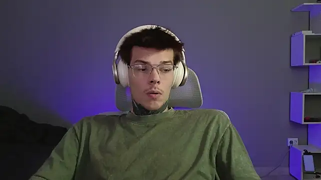 DENIS_HERE webcam
